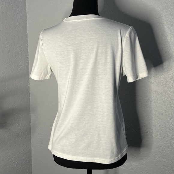 Small t shirt - Picture 4 of 4